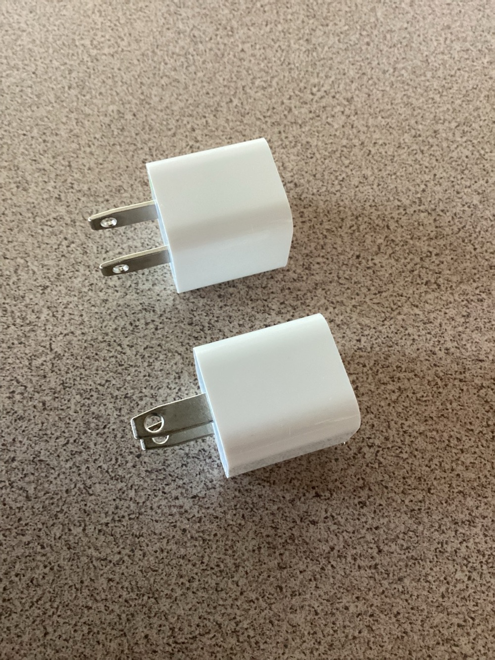 Set of TWO Apple 5W USB Power Adapters / Charging Cubes for iPhone